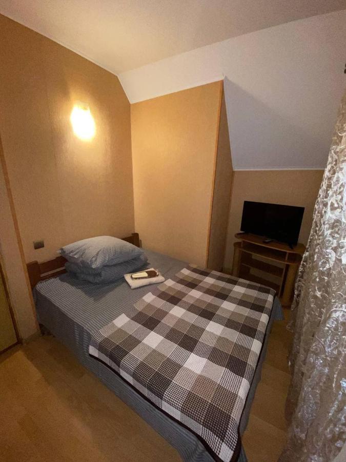 Inn Khlibodarskiy Khlibodarske Zewnętrze zdjęcie