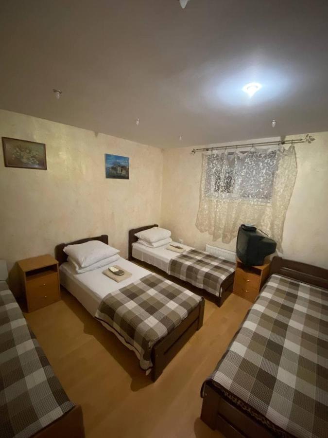 Inn Khlibodarskiy Khlibodarske Zewnętrze zdjęcie