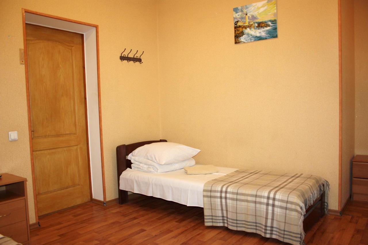 Inn Khlibodarskiy Khlibodarske Zewnętrze zdjęcie